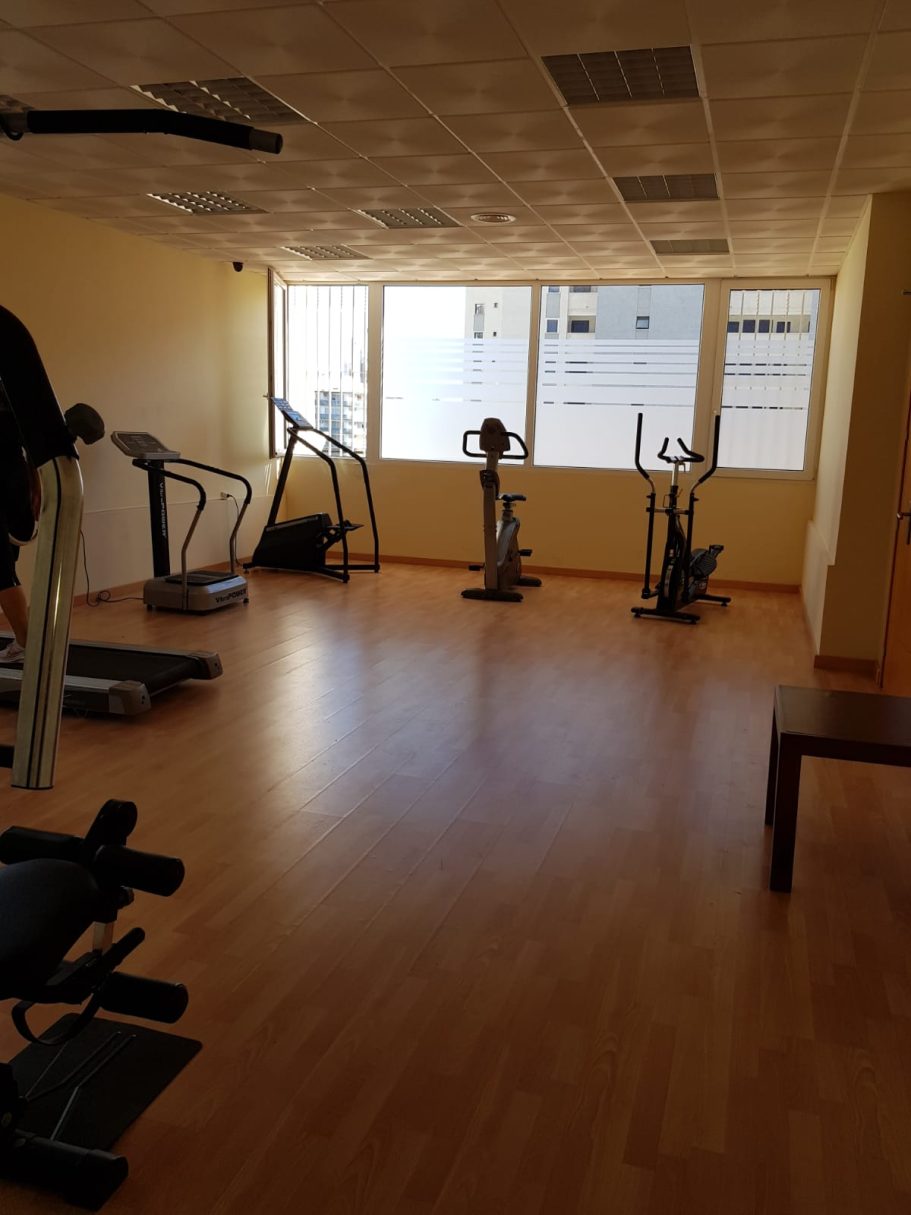 GIMNASIO COMUNITARIO GIMNASIO COMUNITARIO